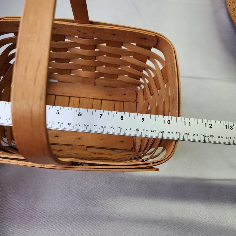 Vintage 2000 Longaberger Woven Rectangular Picnic Basket With Handle Brown - Picture 9 of 11